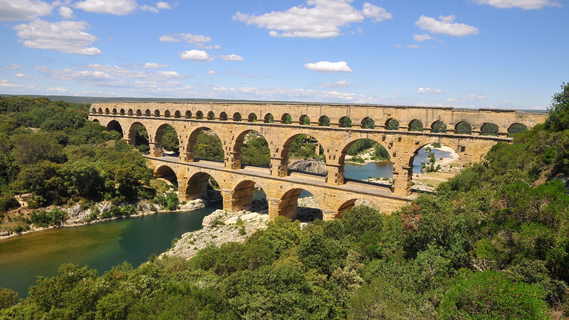 Historic Sites of France Pont du Gard